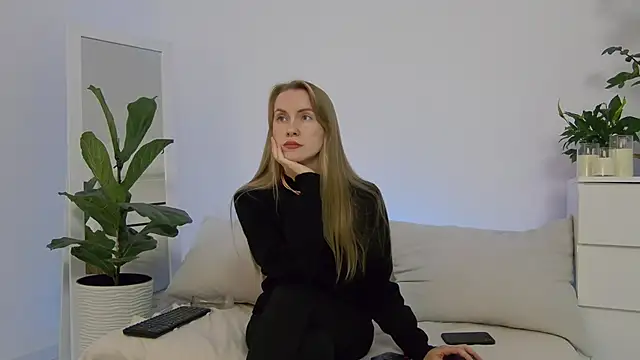 Fallinlove1 online show from 11, 10, 2025