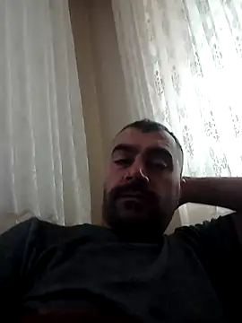 Snapshot of kevgir08 chatting on 2, 1, 2025 kevgir08 online show from 2, 1, 2025