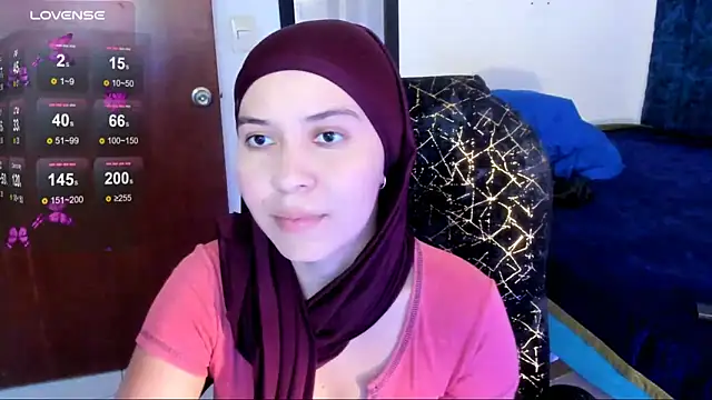 Snapshot of MatchedEyebrow chatting on 18, 6, 2026 MatchedEyebrow online show from 18, 6, 2026