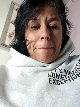 Molly newman6 online show from 21, 3, 2025