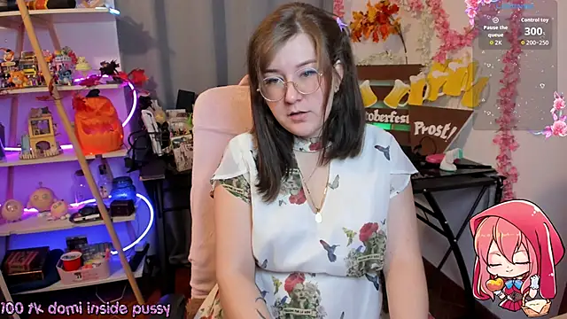 HunnyyLove online show from 26, 9, 2025