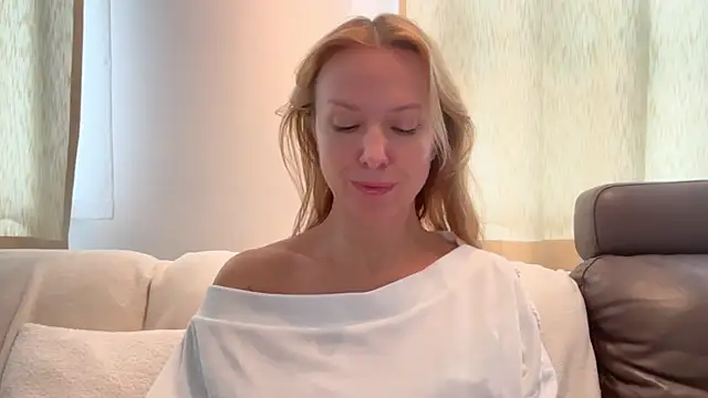 RachellAmazing online show from 22, 1, 2025