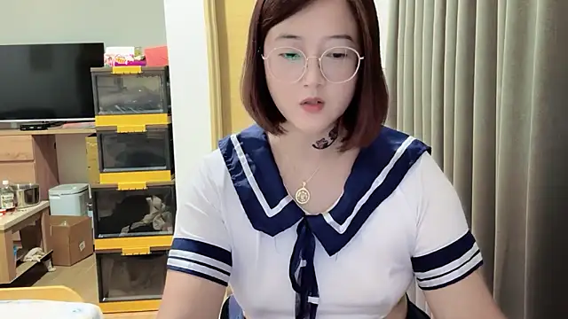 Snapshot of Tw_Angellovers chatting on 10, 10, 2025 Tw Angellovers online show from 10, 10, 2025