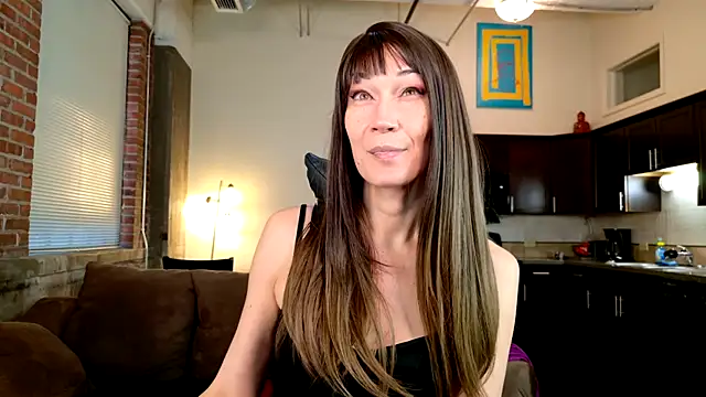 Snapshot of EveEnigma chatting on 9, 1, 2025 EveEnigma online show from 9, 1, 2025