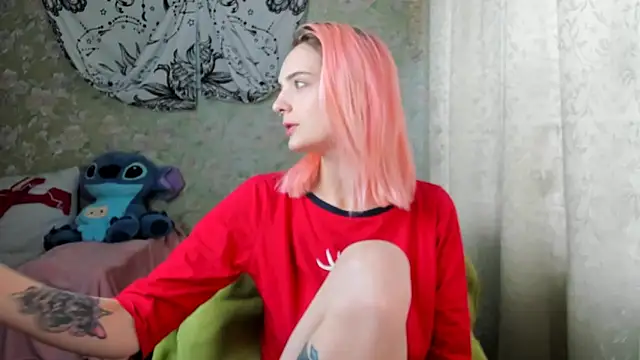 Snapshot of Cutie_Adelia chatting on 20, 1, 2025 Cutie Adelia online show from 20, 1, 2025