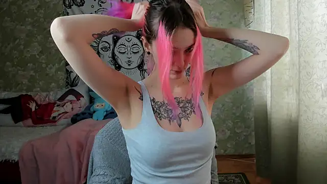 Snapshot of Cutie_Adelia chatting on 6, 3, 2025 Cutie Adelia online show from 6, 3, 2025