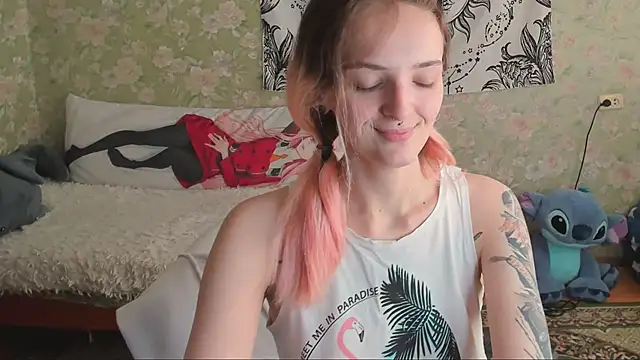 Snapshot of Cutie_Adelia chatting on 20, 9, 2025 Cutie Adelia online show from 20, 9, 2025
