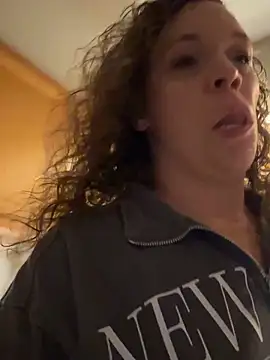 AuroraSummers online show from 24, 10, 2025