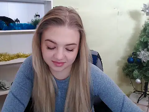 Snapshot of CrazyGloria chatting on 19, 1, 2025 CrazyGloria online show from 19, 1, 2025