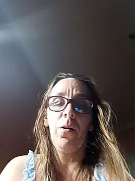 Dettybitch40 online show from 15, 10, 2025