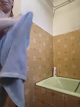 Dettybitch40 online show from 5, 4, 2026