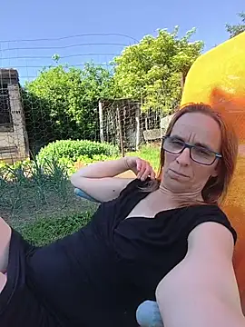 Dettybitch40 online show from 26, 5, 2026