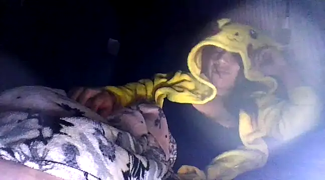 Shelzy420 online show from 22, 3, 2025