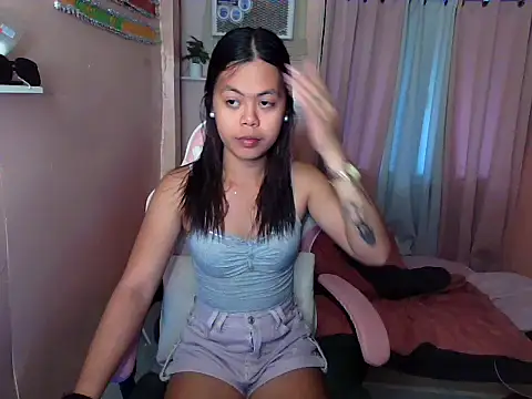 Snapshot of young_salsalita chatting on 13, 7, 2026 young salsalita online show from 13, 7, 2026
