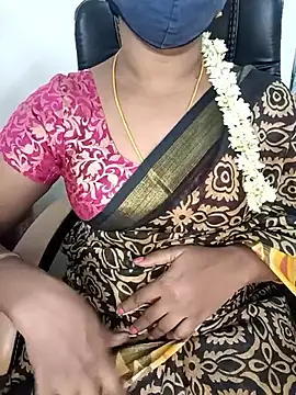Snapshot of Tamil-hotwife chatting on 25, 11, 2025 Tamil-hotwife online show from 25, 11, 2025