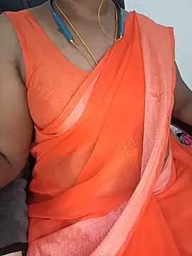 Snapshot of Tamil-hotwife chatting on 27, 6, 2026 Tamil-hotwife online show from 27, 6, 2026
