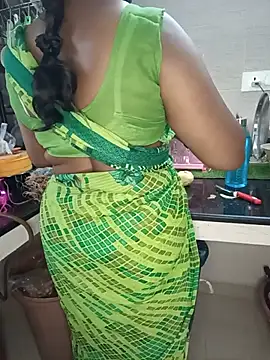 Snapshot of Tamil-hotwife chatting on 15, 7, 2026 Tamil-hotwife online show from 15, 7, 2026