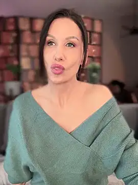 Fiona Kent  online show from 26, 1, 2025