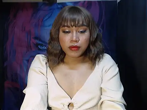 Snapshot of bettina_love chatting on 5, 11, 2025 bettina love online show from 5, 11, 2025