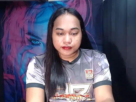 Snapshot of bettina_love chatting on 7, 11, 2025 bettina love online show from 7, 11, 2025