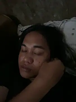 Snapshot of bettina_love chatting on 11, 11, 2025 bettina love online show from 11, 11, 2025