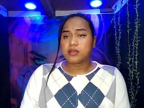 Snapshot of bettina_love chatting on 23, 11, 2025 bettina love online show from 23, 11, 2025