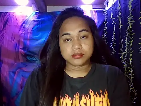 Snapshot of bettina_love chatting on 1, 12, 2025 bettina love online show from 1, 12, 2025