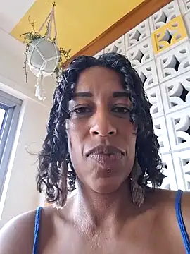 Snapshot of Goldenlace chatting on 18, 12, 2024 Goldenlace online show from 18, 12, 2024