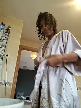 Snapshot of Goldenlace chatting on 27, 1, 2025 Goldenlace online show from 27, 1, 2025