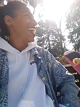 Snapshot of Goldenlace chatting on 20, 2, 2025 Goldenlace online show from 20, 2, 2025