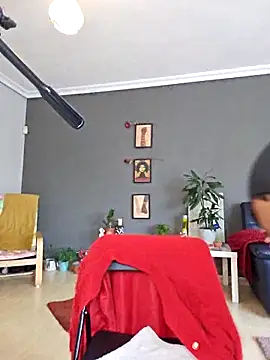 Snapshot of Goldenlace chatting on 12, 3, 2025 Goldenlace online show from 12, 3, 2025