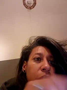 Snapshot of Goldenlace chatting on 17, 3, 2025 Goldenlace online show from 17, 3, 2025