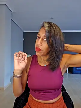 Snapshot of Goldenlace chatting on 16, 11, 2025 Goldenlace online show from 16, 11, 2025