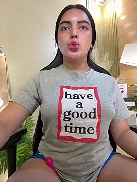 HotstuffCherrySummer online show from 4, 2, 2025