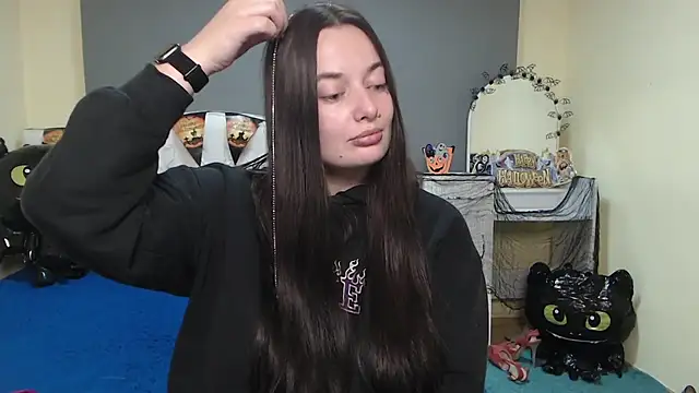 MilanaPrice online show from 2, 11, 2025