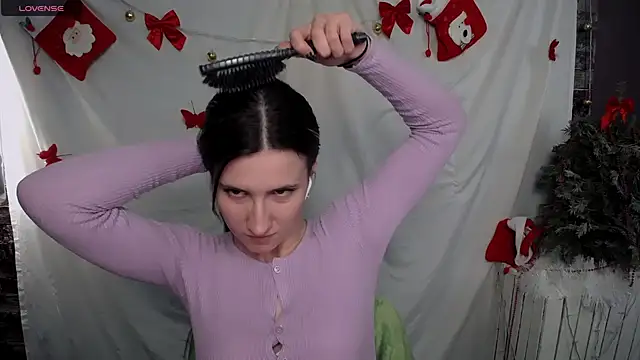 Snapshot of MaryEm976 chatting on 14, 1, 2025 MaryEm976 online show from 14, 1, 2025