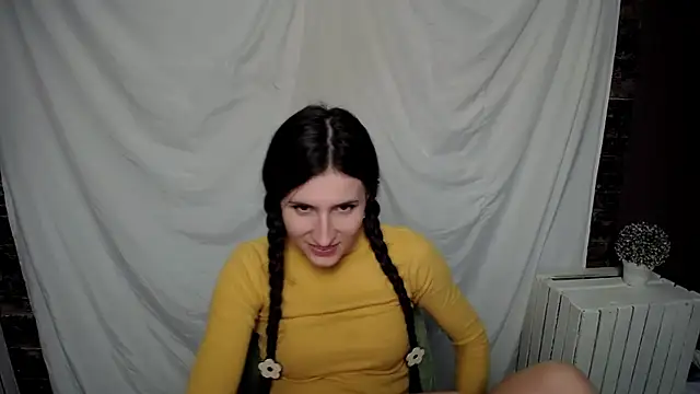 Snapshot of MaryEm976 chatting on 16, 2, 2025 MaryEm976 online show from 16, 2, 2025