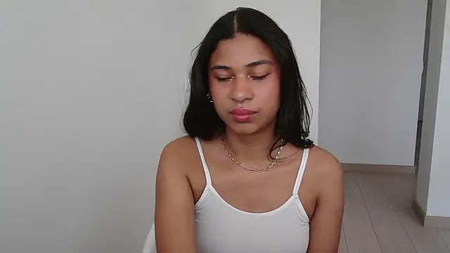 Snapshot of dark_enchantress_ chatting on 4, 1, 2025 dark enchantress online show from 4, 1, 2025