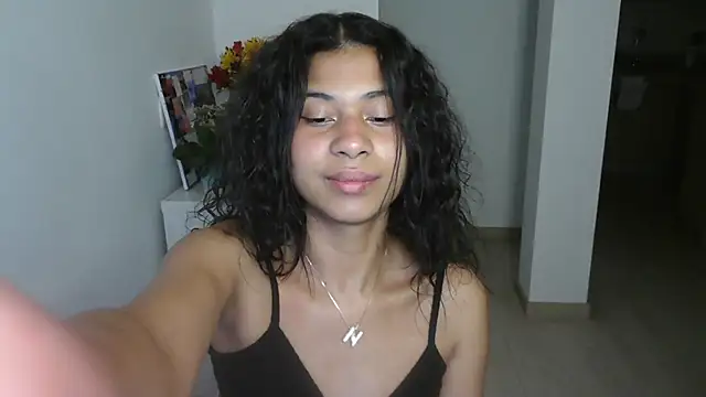 Snapshot of dark_enchantress_ chatting on 20, 1, 2025 dark enchantress online show from 20, 1, 2025