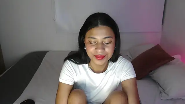 Snapshot of dark_enchantress_ chatting on 11, 3, 2025 dark enchantress online show from 11, 3, 2025