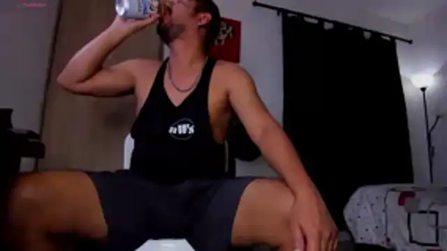 Cloudy pigDude online show from 1, 2, 2026