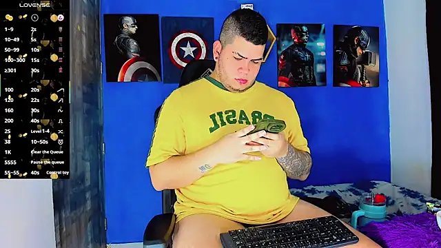 Thomas chubbyxhot online show from 17, 2, 2026