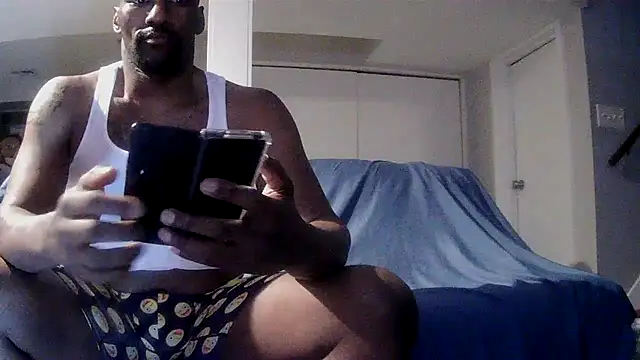 Snapshot of PartyAnimalfreak chatting on 4, 4, 2026 PartyAnimalfreak online show from 4, 4, 2026