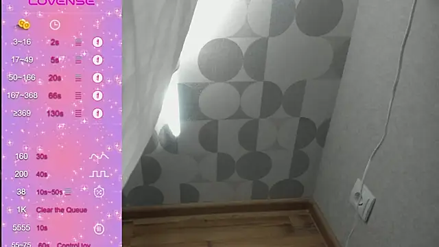 Snapshot of 92yourbitch922 chatting on 5, 5, 2026 92yourbitch922 online show from 5, 5, 2026