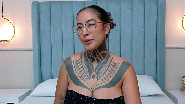 NicoleBlum online show from 9, 7, 2026