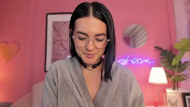 SoySaraa online show from 25, 1, 2025