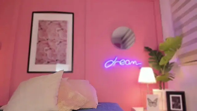 SoySaraa online show from 27, 1, 2025