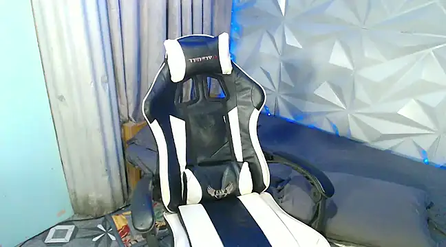 Snapshot of Tswakowako chatting on 14, 1, 2025 Tswakowako online show from 14, 1, 2025