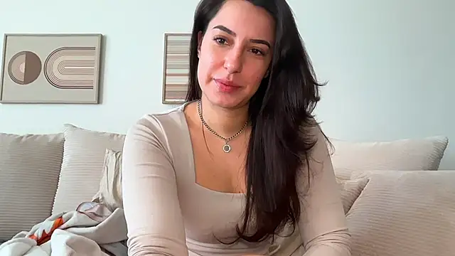 Snapshot of SissiVienna chatting on 13, 3, 2026 SissiVienna online show from 13, 3, 2026