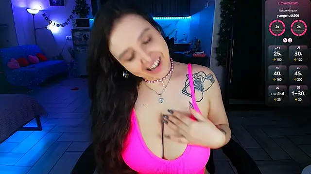 Snapshot of NicoleFancy chatting on 4, 1, 2025 NicoleFancy online show from 4, 1, 2025